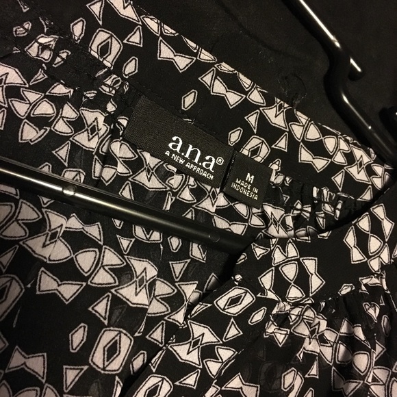 Blouse - Picture 3 of 3